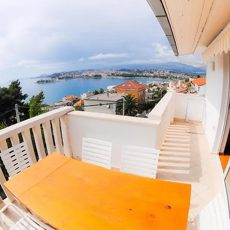 Apartments Vuko Podstrana Exterior photo