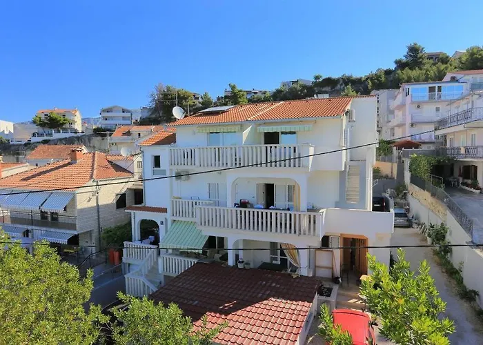 Apartments Vuko