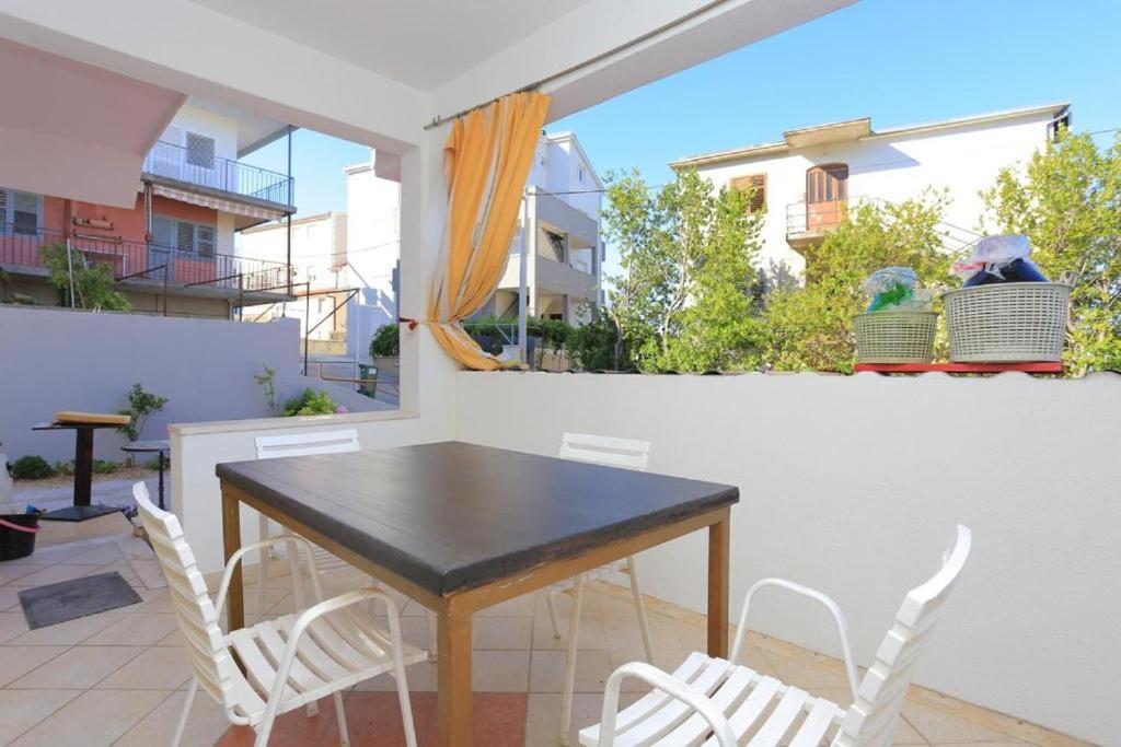 Vuko Apartment *